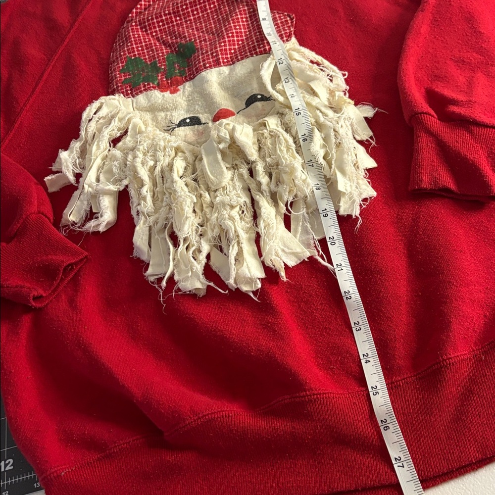 Vintage Santa Sweater Red Size Large Unisex Christmas sweatshirt - Picture 4 of 7